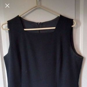 Vintage women's Navy dress!